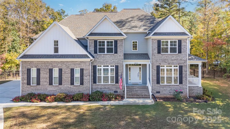 3011 Waxhaw Crossing Drive