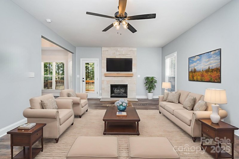 Property image 2 at 3011 Waxhaw Crossing Drive, Waxhaw, NC 28173