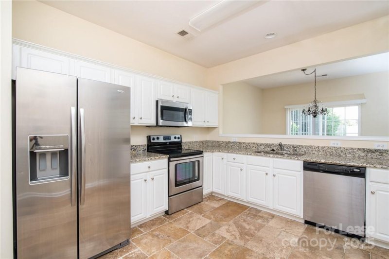 Property image 3 of 12312 Dunford Street in Reavencrest, Charlotte, NC 28277