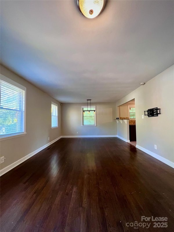 Property image 3 of 2716 Purser Drive in Shannon Park, Charlotte, NC 28215