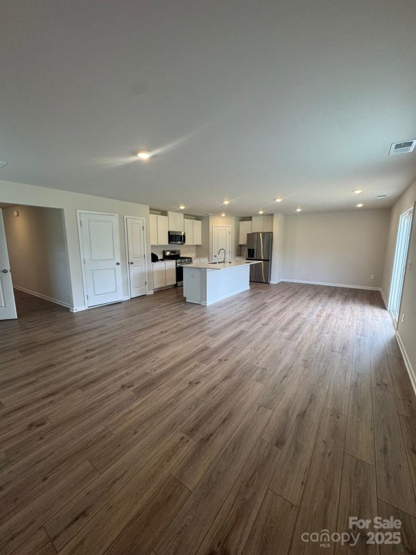 Property image 2 at 3271 Crawford Avenue, Gastonia, NC 28052