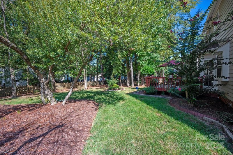 Property image 4 at 6001 Elm Cove Lane, Charlotte, NC 28269