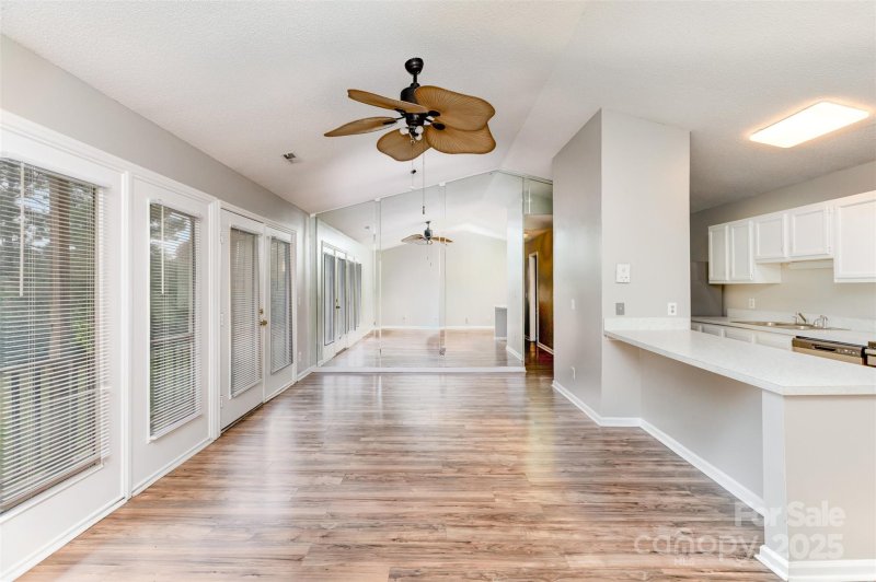 Property image 5 at 6166 Meadow Rose Lane, Charlotte, NC 28215