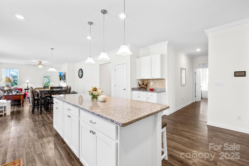 Property image 5 of 128 W Neel Ranch Road in Heritage at Neel Ranch, Mooresville, NC 28115