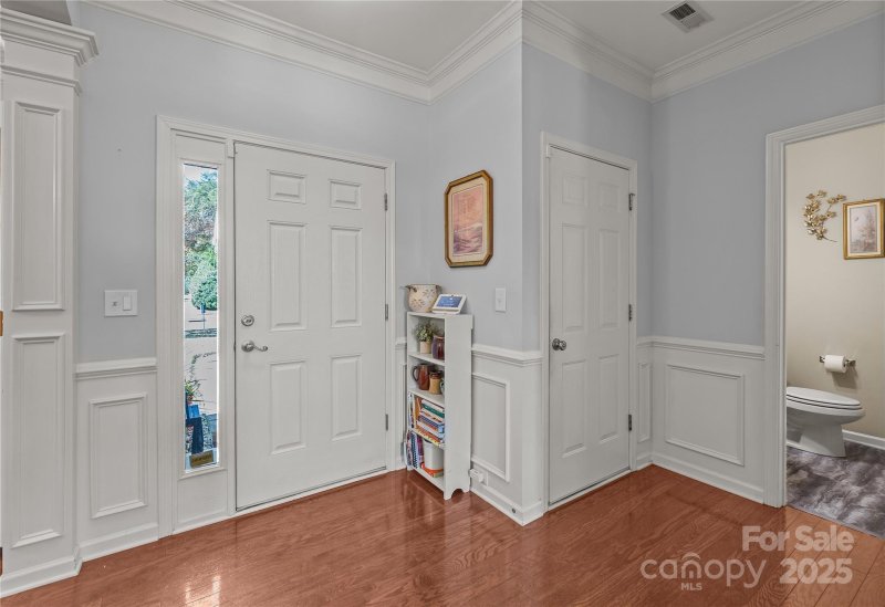 Property image 2 of 1938 Caprington Drive in Almond Glen, Fort Mill, SC 29707