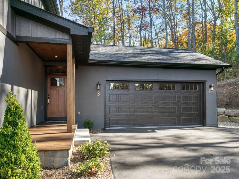 Property image 4 of 3 Erin Glen Court in The Crossings At Cane Creek, Fairview, NC 28730