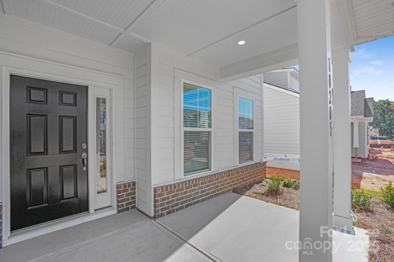 Property image 5 of 10205 Whitaker Pointe Drive in Whitaker Pointe, Huntersville, NC 28078