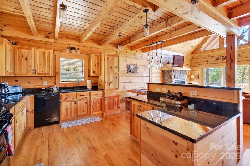 Property image 5 of 53 Osprey Lane in Grandview Peaks, Nebo, NC 28761