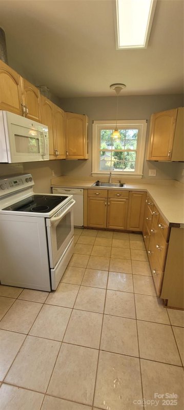 Property image 4 of 3031 Marlowe Avenue in Camp Green, Charlotte, NC 28208