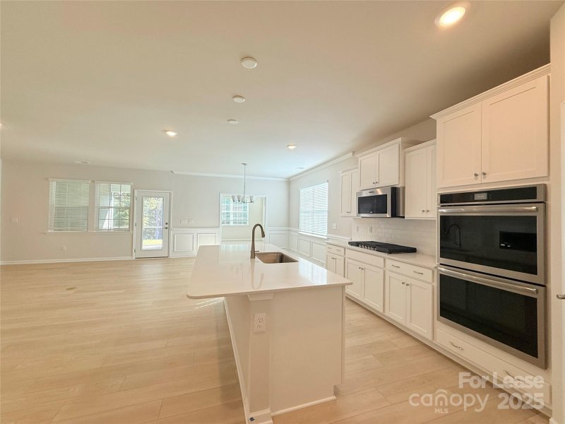 Property image 5 of 6436 Fairfax Court in Shannon Woods, Maiden, NC 28658