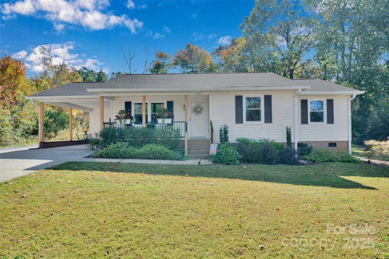 2947 Heavners Farm Court