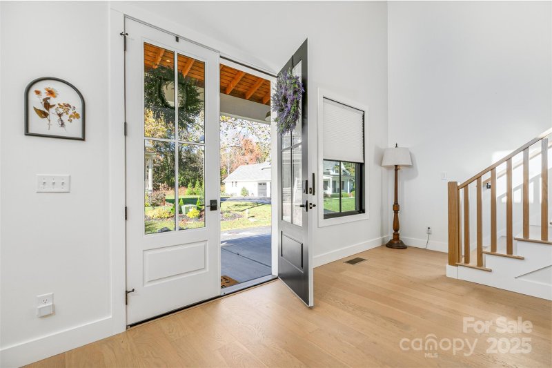 Property image 3 at 386 Lindsey Farm Drive, Flat Rock, NC 28731