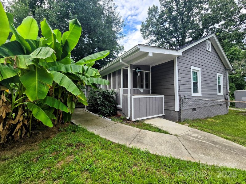 810 Evening Shade Lane