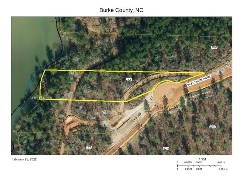 Property image 2 of 2226 Inlet Shore Road in Island Pointe at Lake Vistas, Connelly Springs, NC 28612