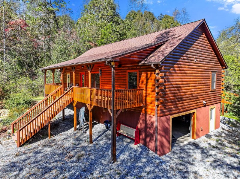 225 Burnt Meadow Lane