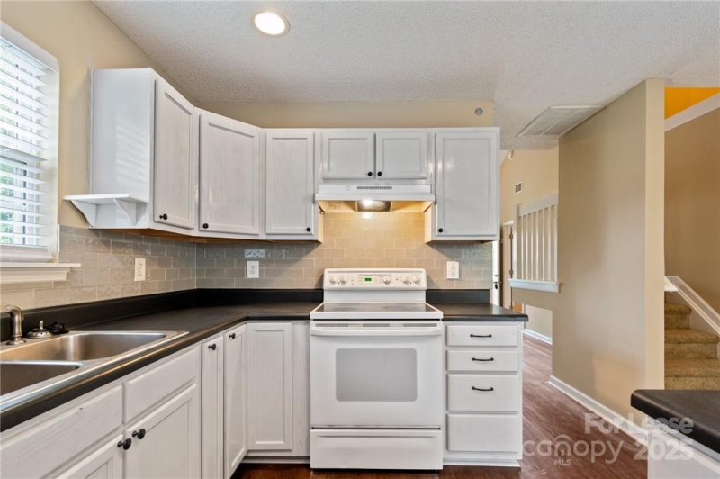 Property image 5 at 12391 Paperbark Circle, Charlotte, NC 28277