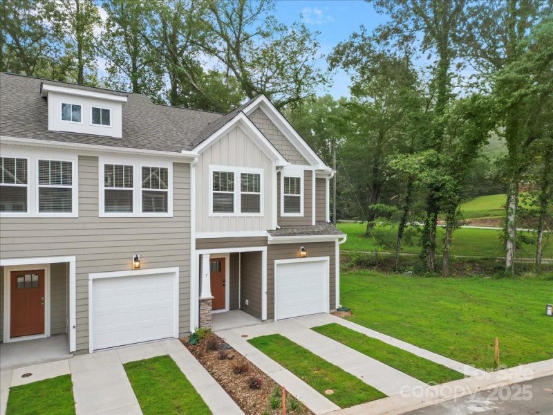 Property image 2 of 7 Moon Haven Way in Clayton Crossing, Arden, NC 28704