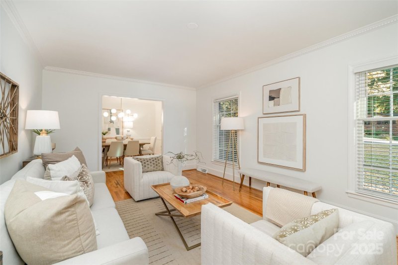 Property image 3 at 5411 Doncaster Drive, Charlotte, NC 28211