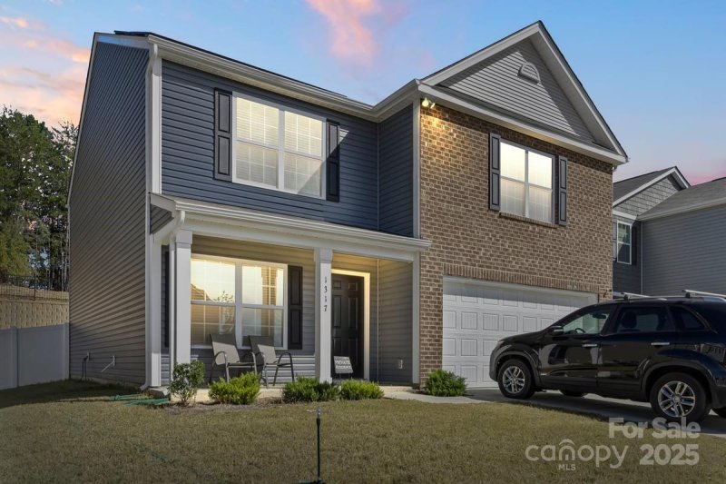 Property image 3 of 1317 Mifflin Lane in The Mills at Long Creek, Dallas, NC 28034