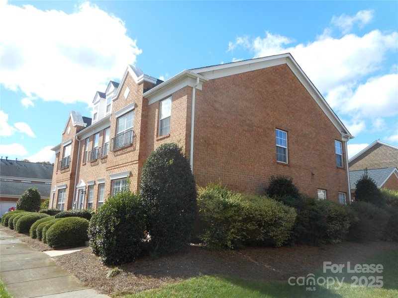 Property image 3 of 3804 York Alley in Lake Park, Indian Trail, NC 28079