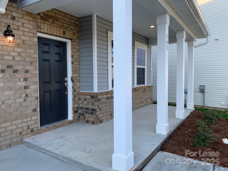 Property image 2 of 143 Wrangell Drive in Parkmont, Mooresville, NC 28117