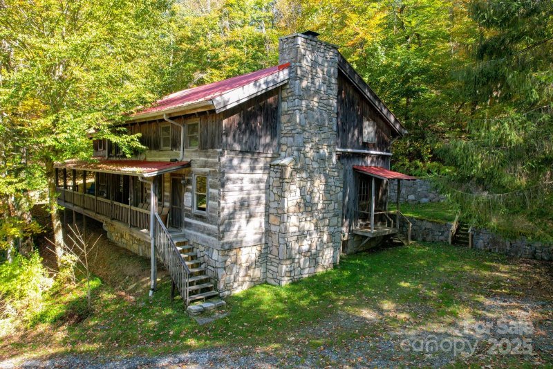 Property image 4 of 1495 El Miner Drive in Wolf Laurel, Mars Hill, NC 28754