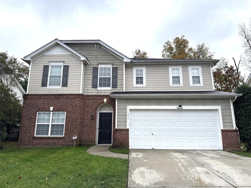 1207 Jade Glen Drive