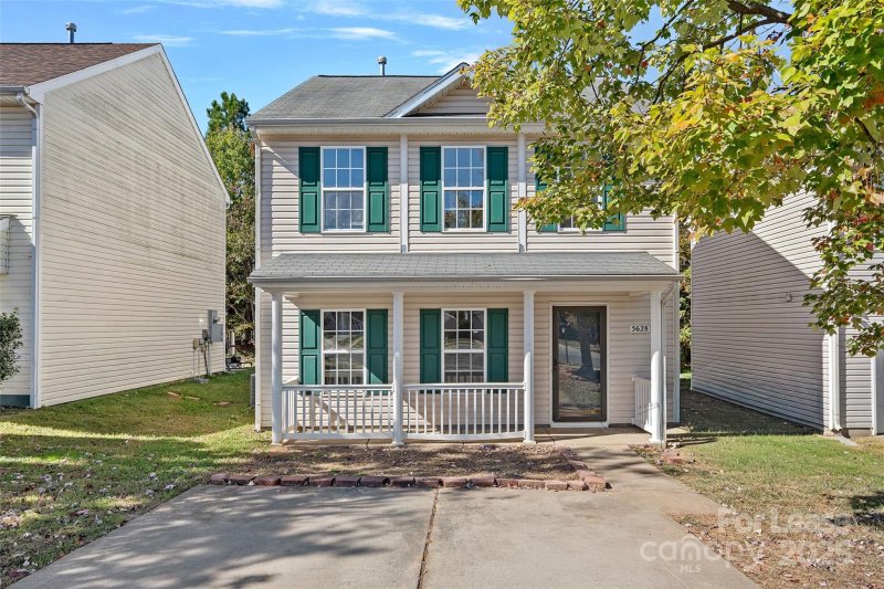 5628 Henderson Oaks Drive