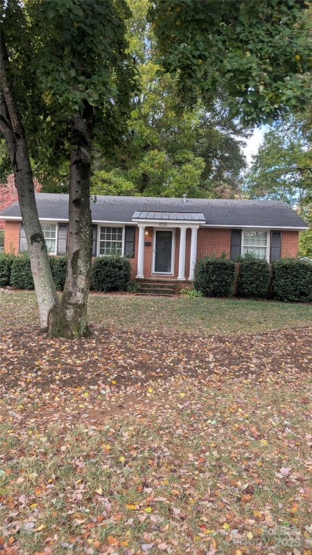 Property image 3 at 4318 Collingwood Drive, Charlotte, NC 28209