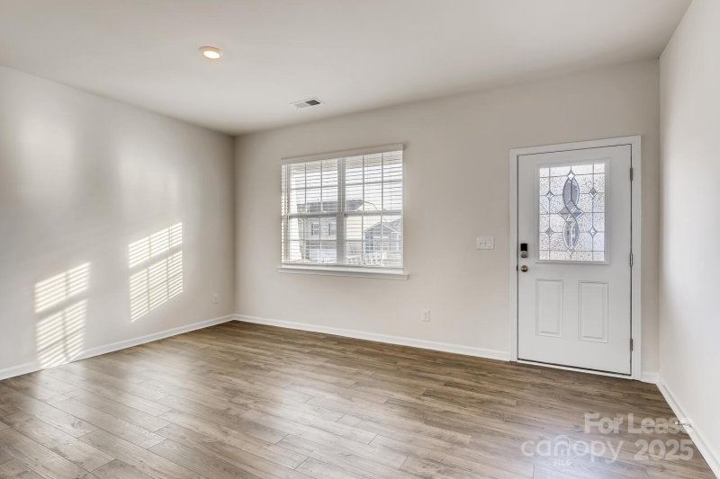 Property image 5 of 137 Gray Willow Street in Atwater Landing, Mooresville, NC 28117