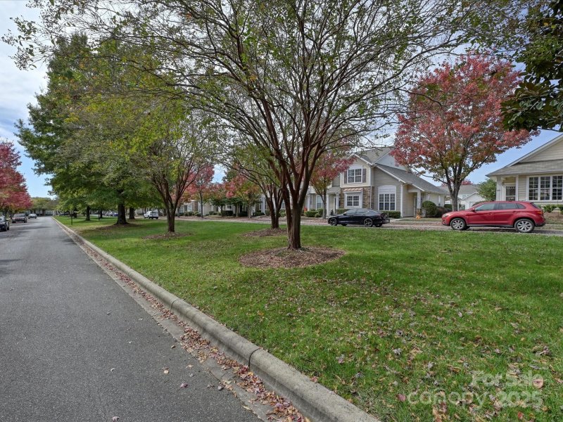 Property image 3 of 1115 Drummond Lane in Callonwood, Matthews, NC 28104