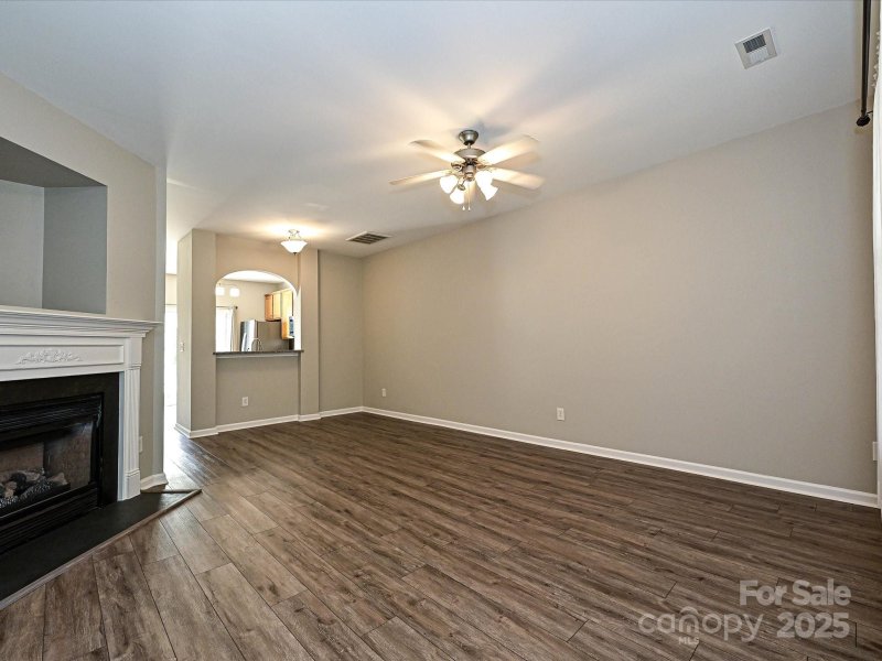 Property image 4 of 1115 Drummond Lane in Callonwood, Matthews, NC 28104