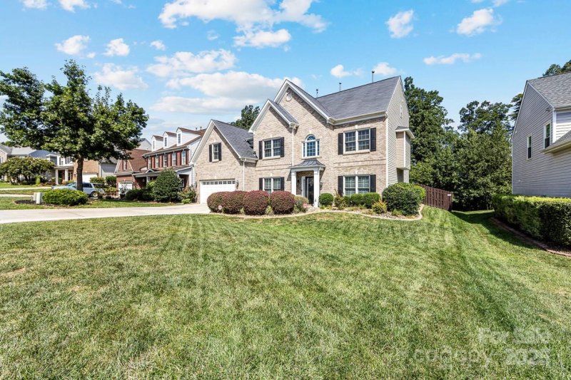 Property image 2 of 8379 Burgundy Ridge Drive in Magnolia Springs, Harrisburg, NC 28075