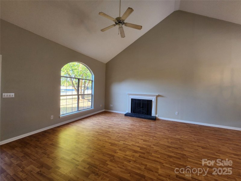 Property image 3 at 1336 Yorkdale Drive, Charlotte, NC 28217