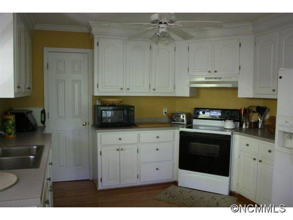 Property image 4 at 177 Staghorn Drive, Hot Springs, NC 28743