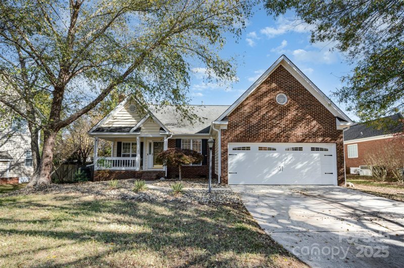 Property image 2 at 3811 Bent Creek Drive, Concord, NC 28027