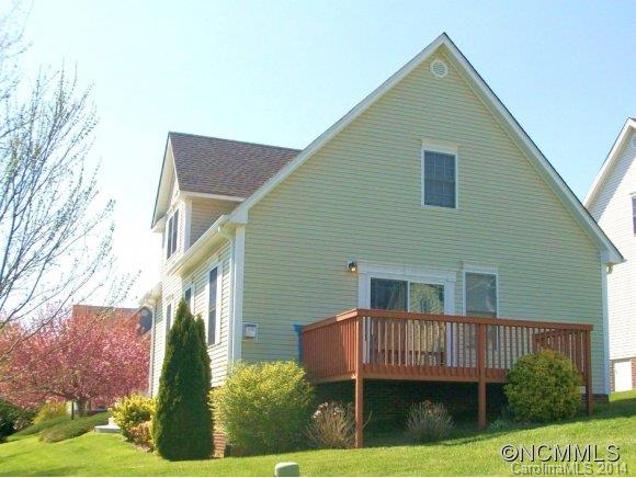 Property image 2 at 11 Flowering Cherry, Asheville, NC 28805