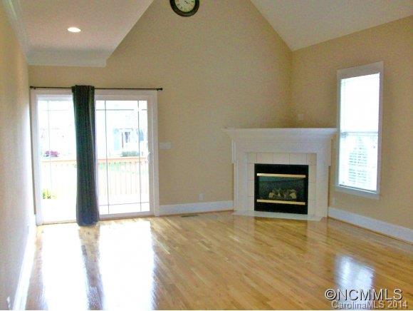 Property image 3 at 11 Flowering Cherry, Asheville, NC 28805