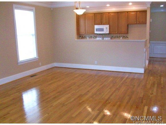 Property image 4 at 11 Flowering Cherry, Asheville, NC 28805