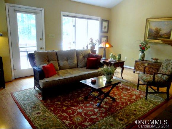 Property image 4 at 106 Woodfield Drive, Asheville, NC 28803