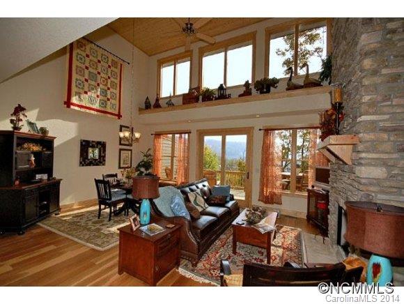 Property image 3 at 330 Vista Drive Unit 204, Mars Hill, NC 28754