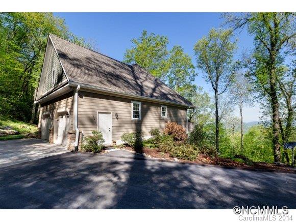 Property image 2 at 147 Stonecrest Drive, Asheville, NC 28803