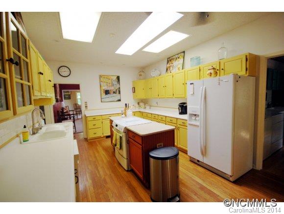 Property image 4 at 34 Warren Lane, Brevard, NC 28712