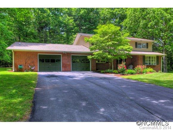 Property image 2 at 3240 Debbie Drive, Hendersonville, NC 28791