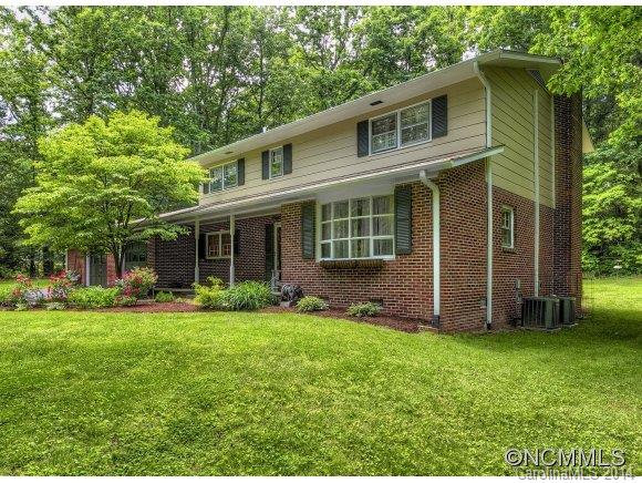 Property image 3 at 3240 Debbie Drive, Hendersonville, NC 28791