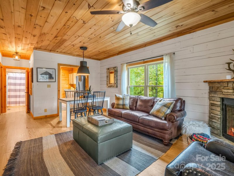 Property image 4 of 174 Doves Way in Riverbend at Lake Lure, Lake Lure, NC 28746