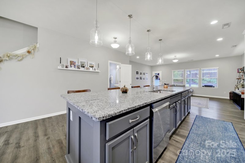 Property image 5 at 4115 Stockbrook Drive, Charlotte, NC 28215