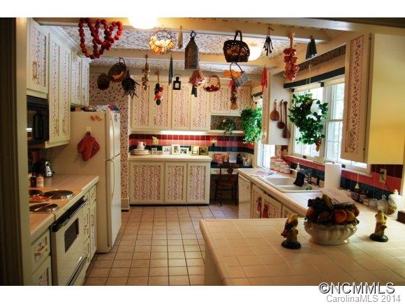 Property image 2 at 112 Glengary Drive, Flat Rock, NC 28731