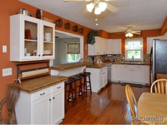 Property image 5 at 20 Hemlock Lane, Clyde, NC 28721