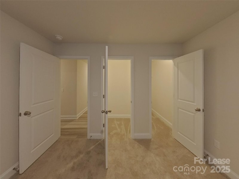 Property image 3 at 137 Queenshall Road, Mooresville, NC 28117